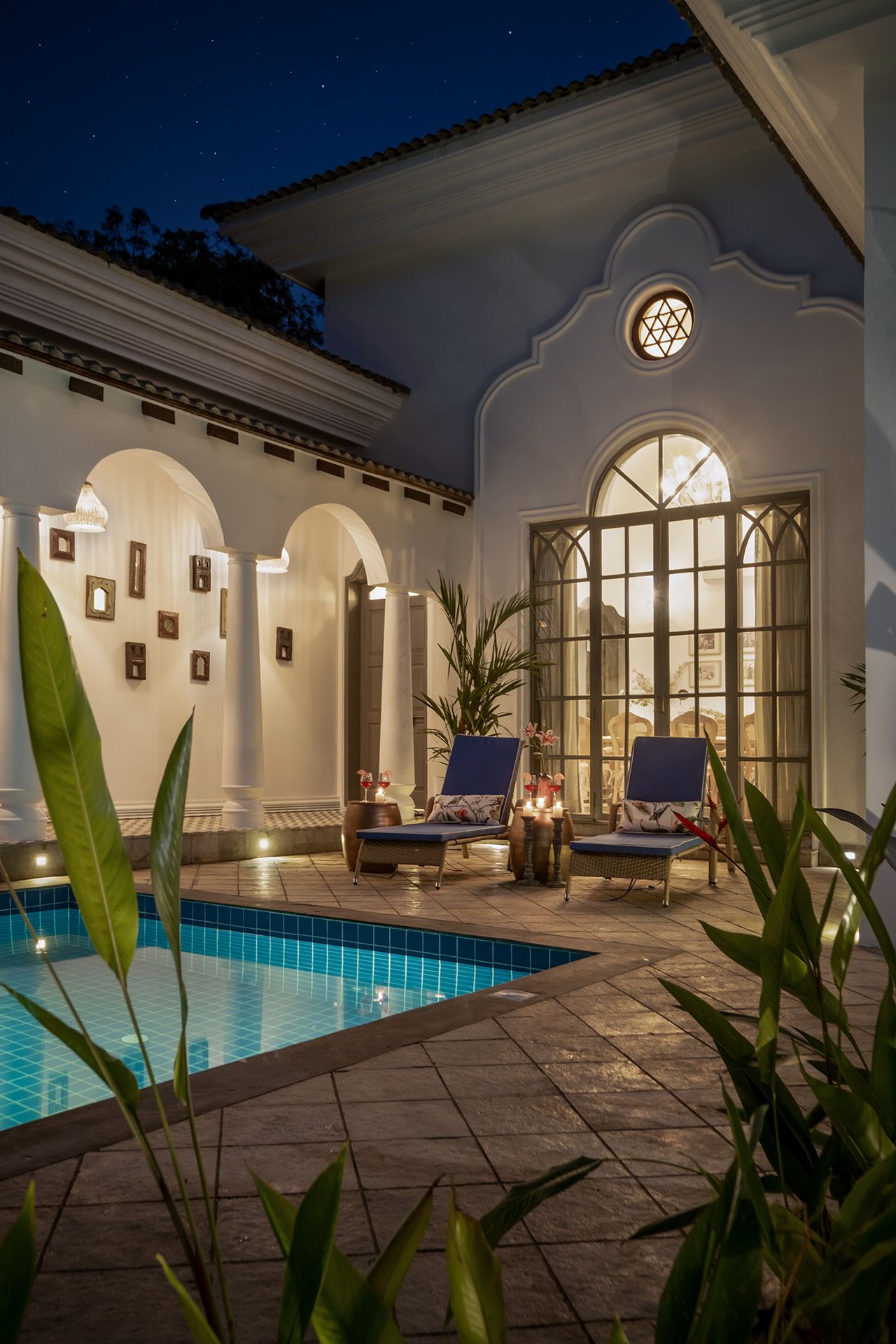 Maison 9 - Evening by the Pool